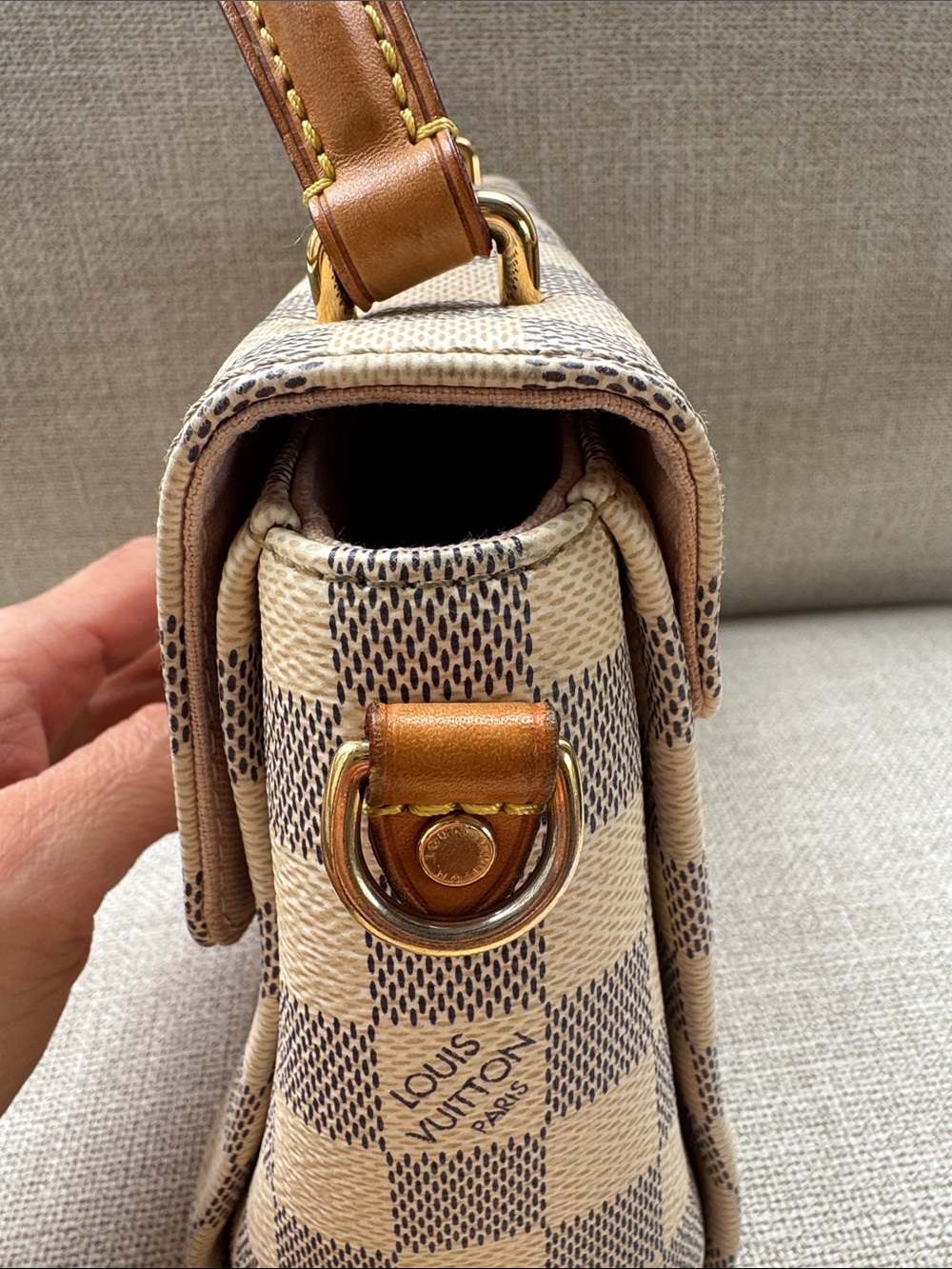 Louis Vuitton Damier Azur Croisette *Firm Price* - Picture 13 of 15